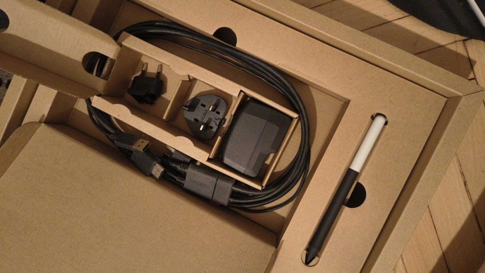 Графичен таблет Wacom One 13 pen display, 13.3", Черен