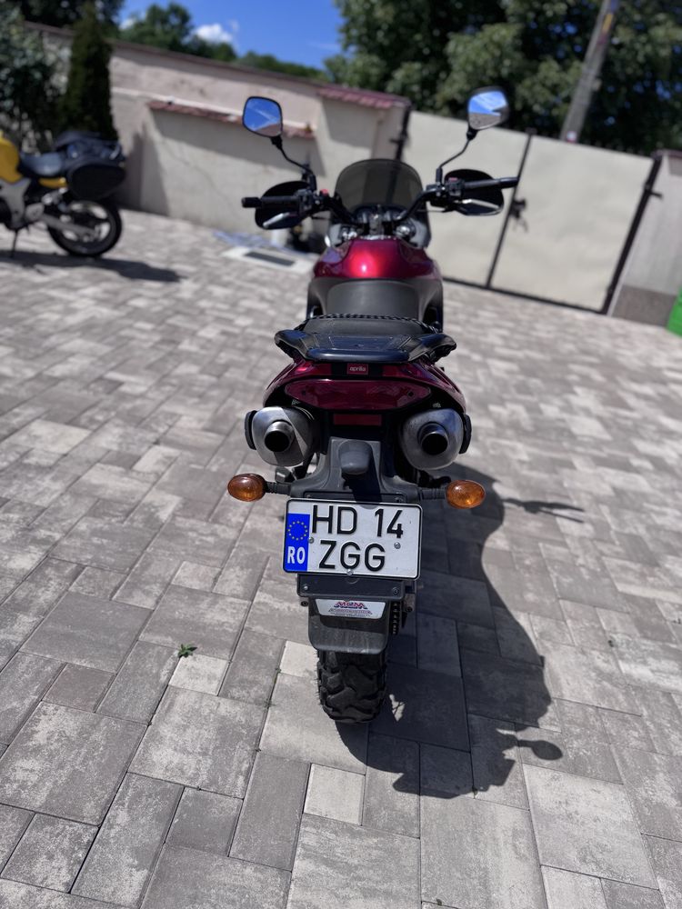 Motocicleta aprilia pegaso