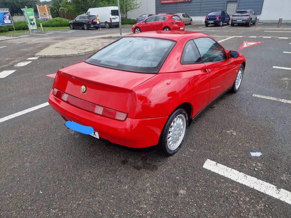 Alfa Romeo 916 gtv