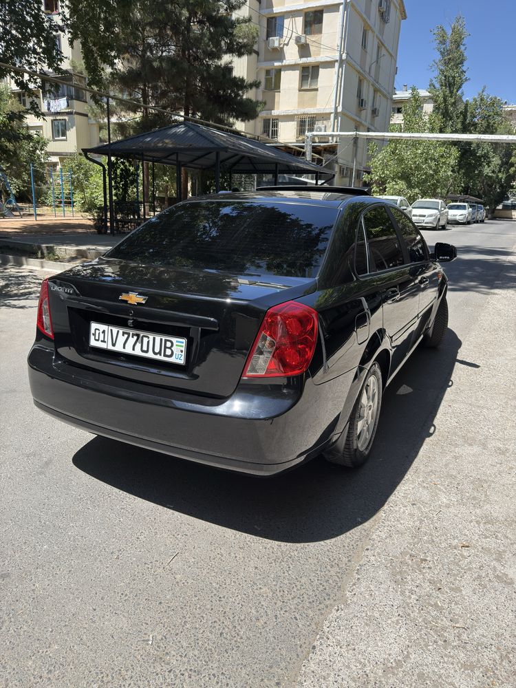Gentra elegant plus 2023 GBO qora черный