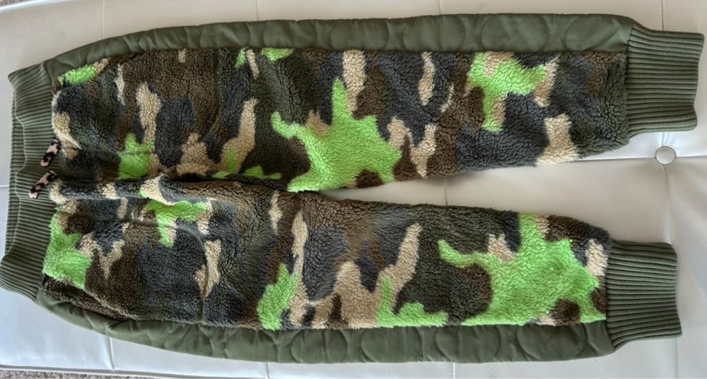 Burton зимен екип