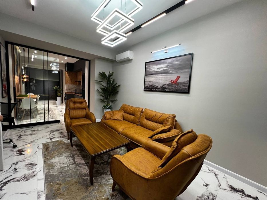 Продается 2х ком квартира, ЖК Seoul Mun, ор-р: ТЦ Next, 56м²