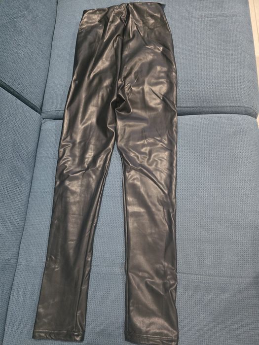 Нов кожен клин с ръб отпред S размер