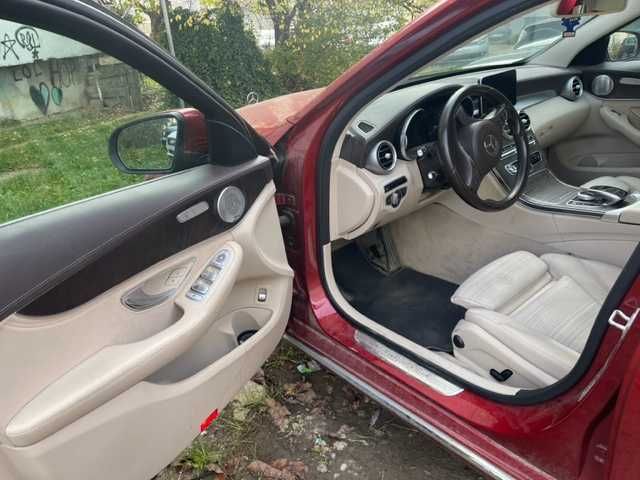 Defect - Mercedes-Benz C350 e Plug-in Hybrid – 2.0 Benzină