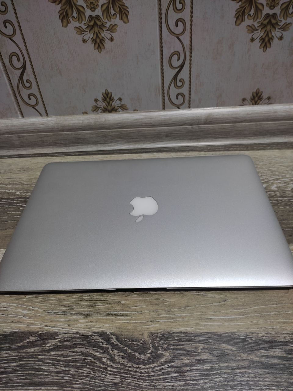 Macbook 2011mid core i5