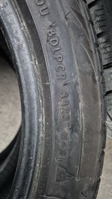 2броя Гуми Performer 205/50/17