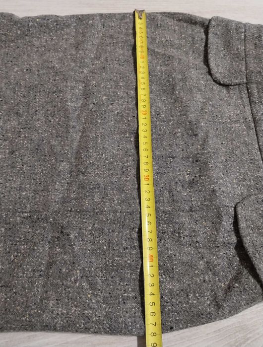 Fusta 65% lâna Max Mara