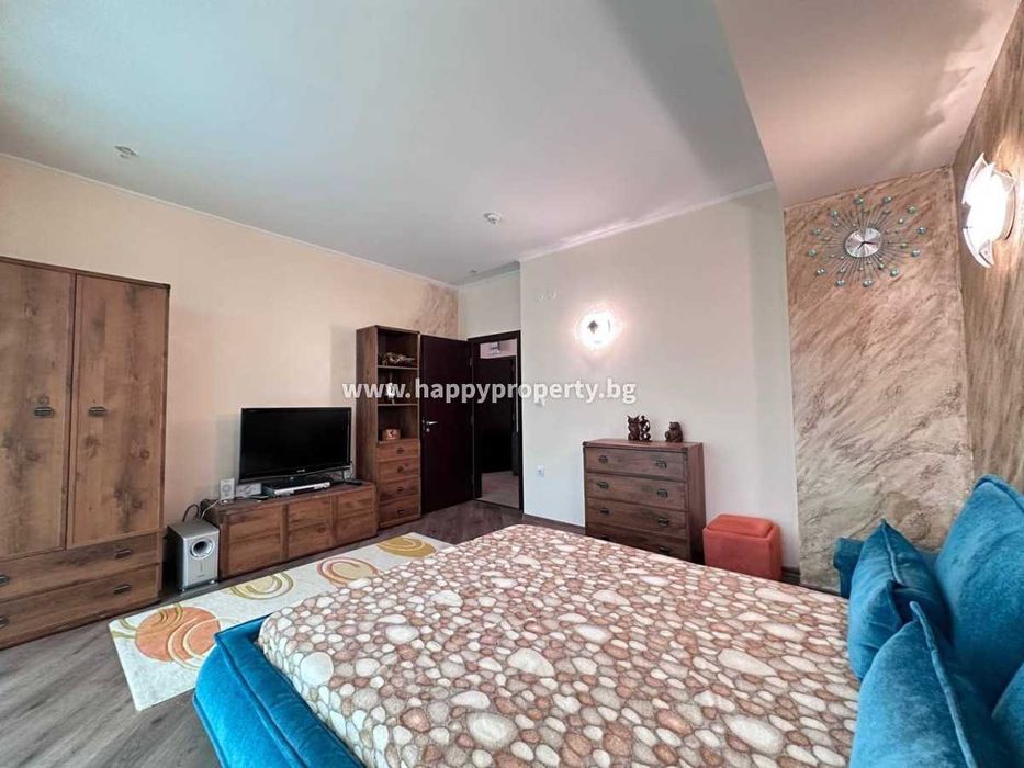 Продава се Тристаен апартамент в к.к. Слънчев бряг - 120 кв.м за 1292 €/кв.м - Снимка #12