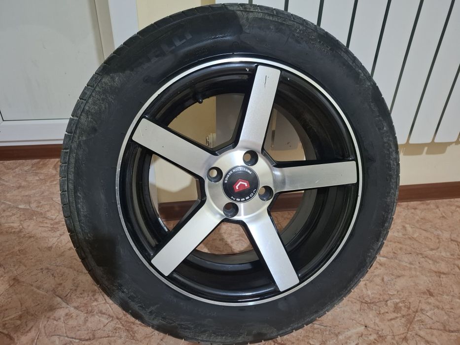 Продам комплект колёс