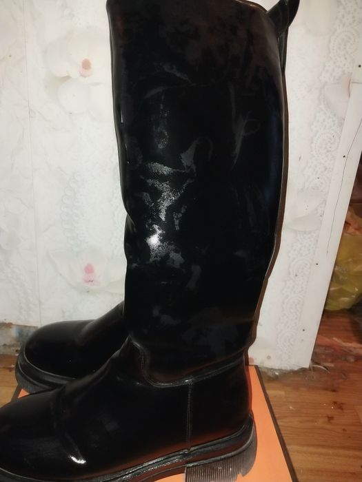 Продам зимние длинные сапоги!