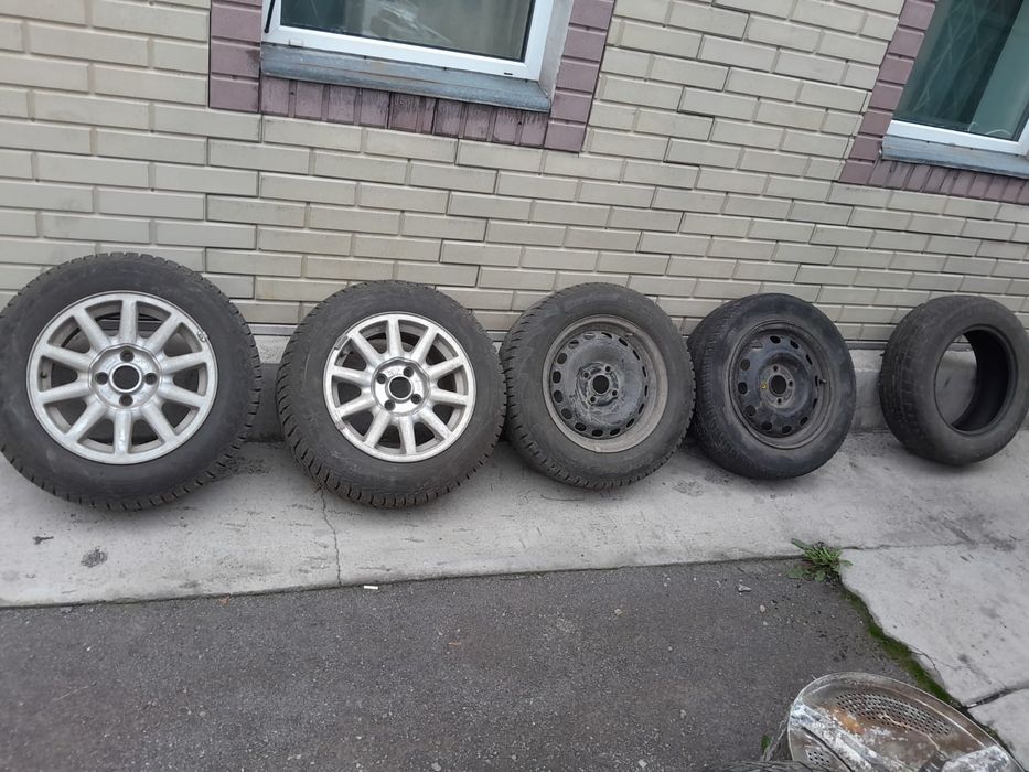 Продаю шины р 15 зима с дисками