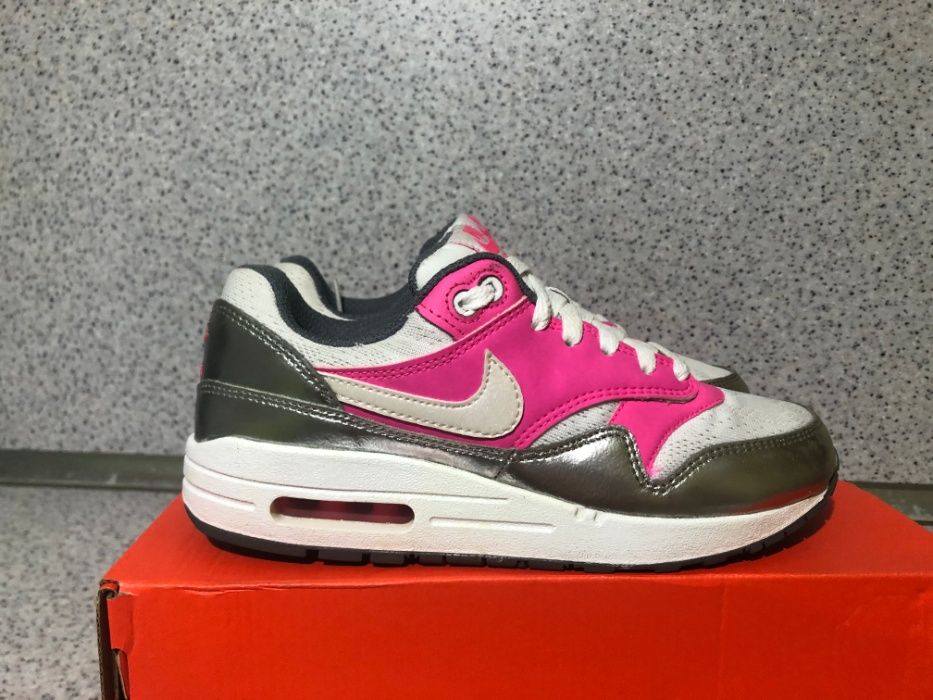 ОРИГИНАЛНИ *** Nike Air Max 1 / White / Pink Pow