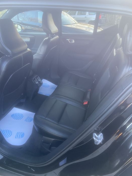 Volvo xc 40 2,0 diesel 4x4 automata