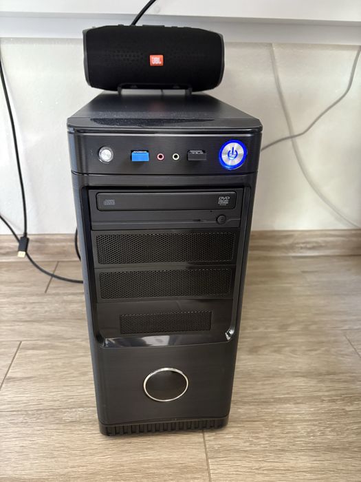 Gaming PC + FULL HD Monitor + WINDOWS 11 лицензиран !