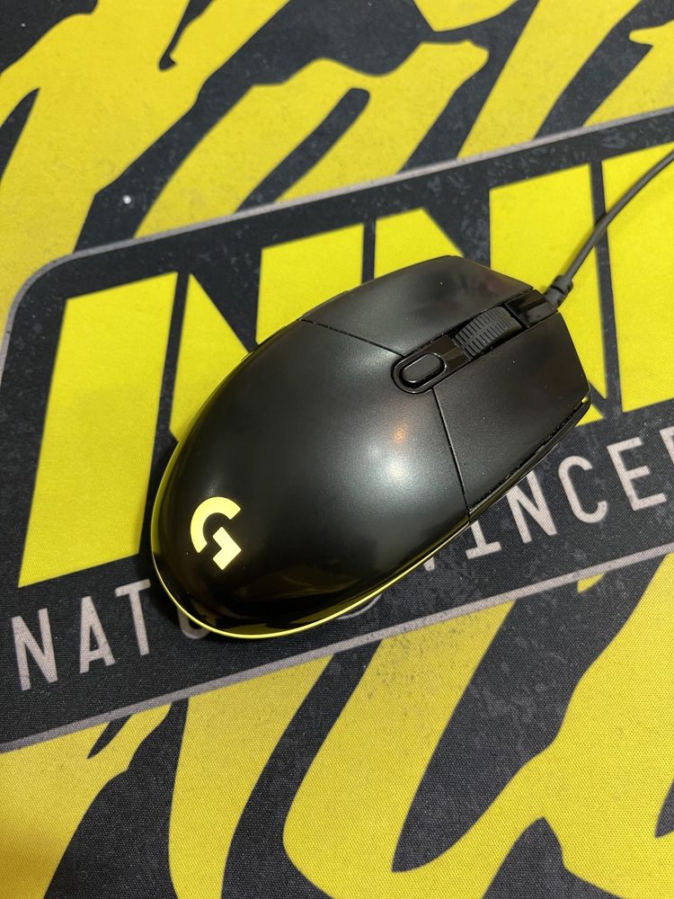 Logitech G102 сатамын