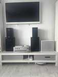 Pachet complet audio + mobilier – Sunet clar, setup modern!
