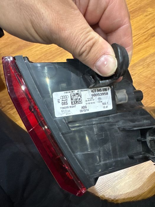 Стоп за AUDI A6 AVANT C7