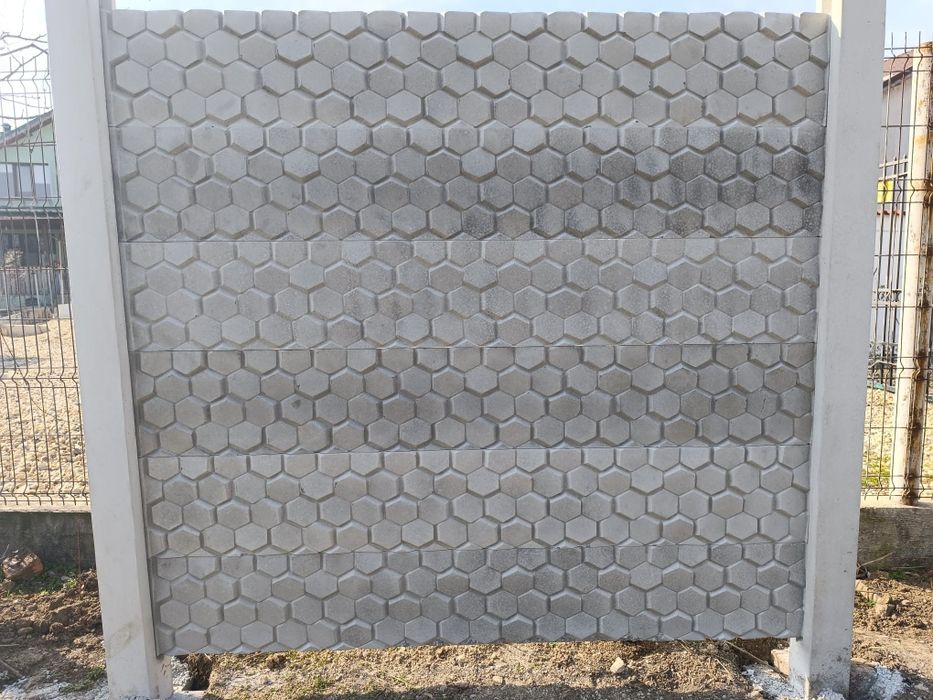 Montaj Garduri Placi