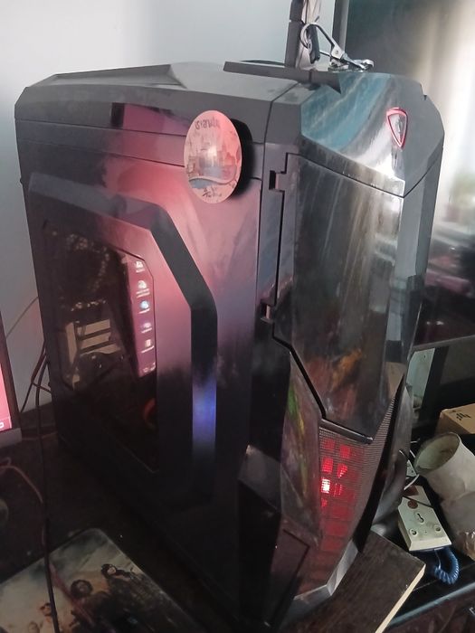 Настольные компьютеры