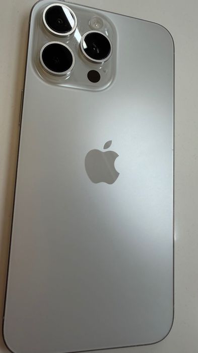 iPhone 15 pro max 1 tb white titanium