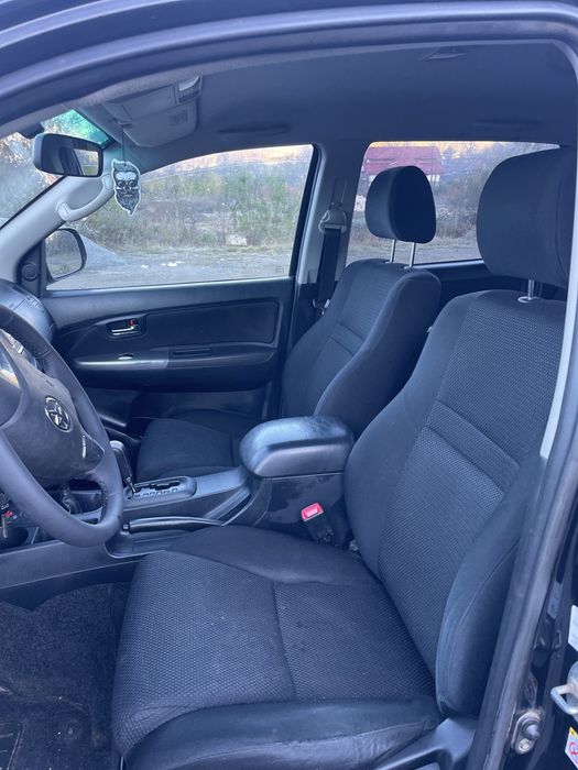 Toyota hilux Invincible 3.0/170cp! Blocant Spate!