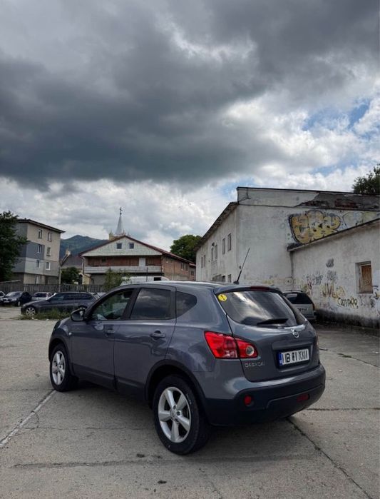 Nissan  Qashqai