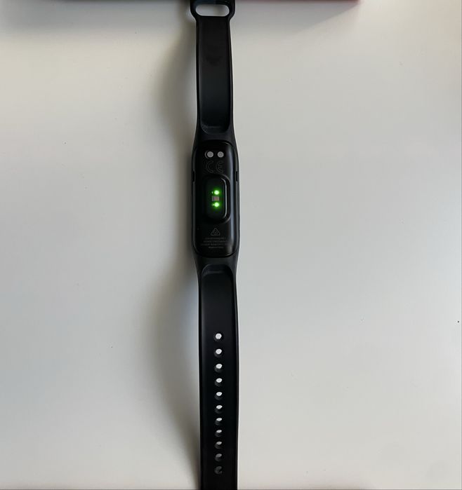 Brățară Samsung Galaxy Fit 2 + încărcător, funcțională