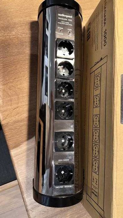 Audioquest Niagara 1000 Power Conditioner