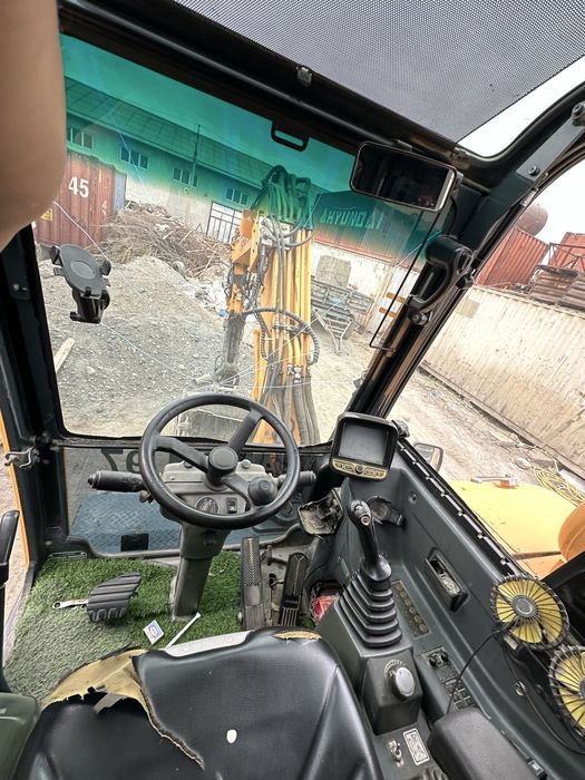 Hyundai Robex 55 W Екскаватор