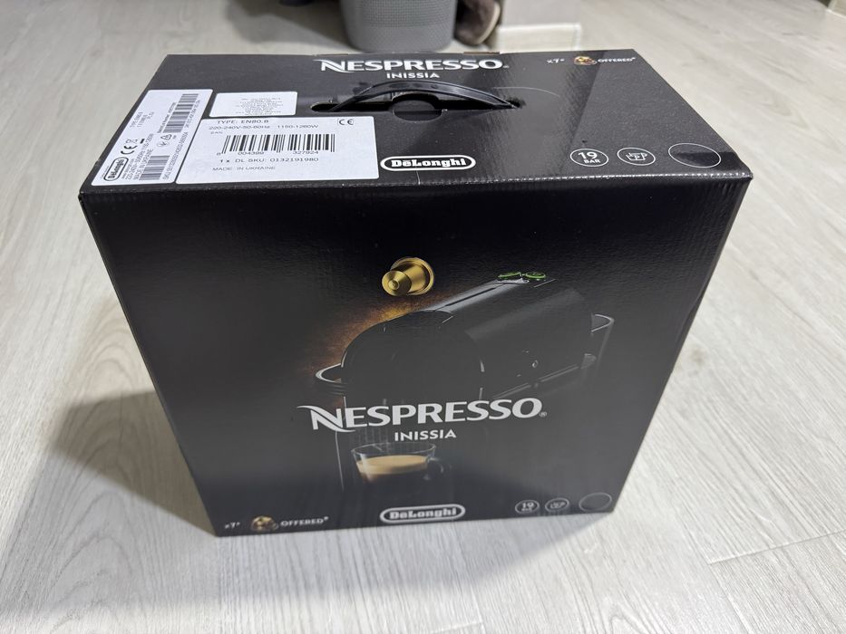 DeLonghi en80.B Nespresso inissia 19bar