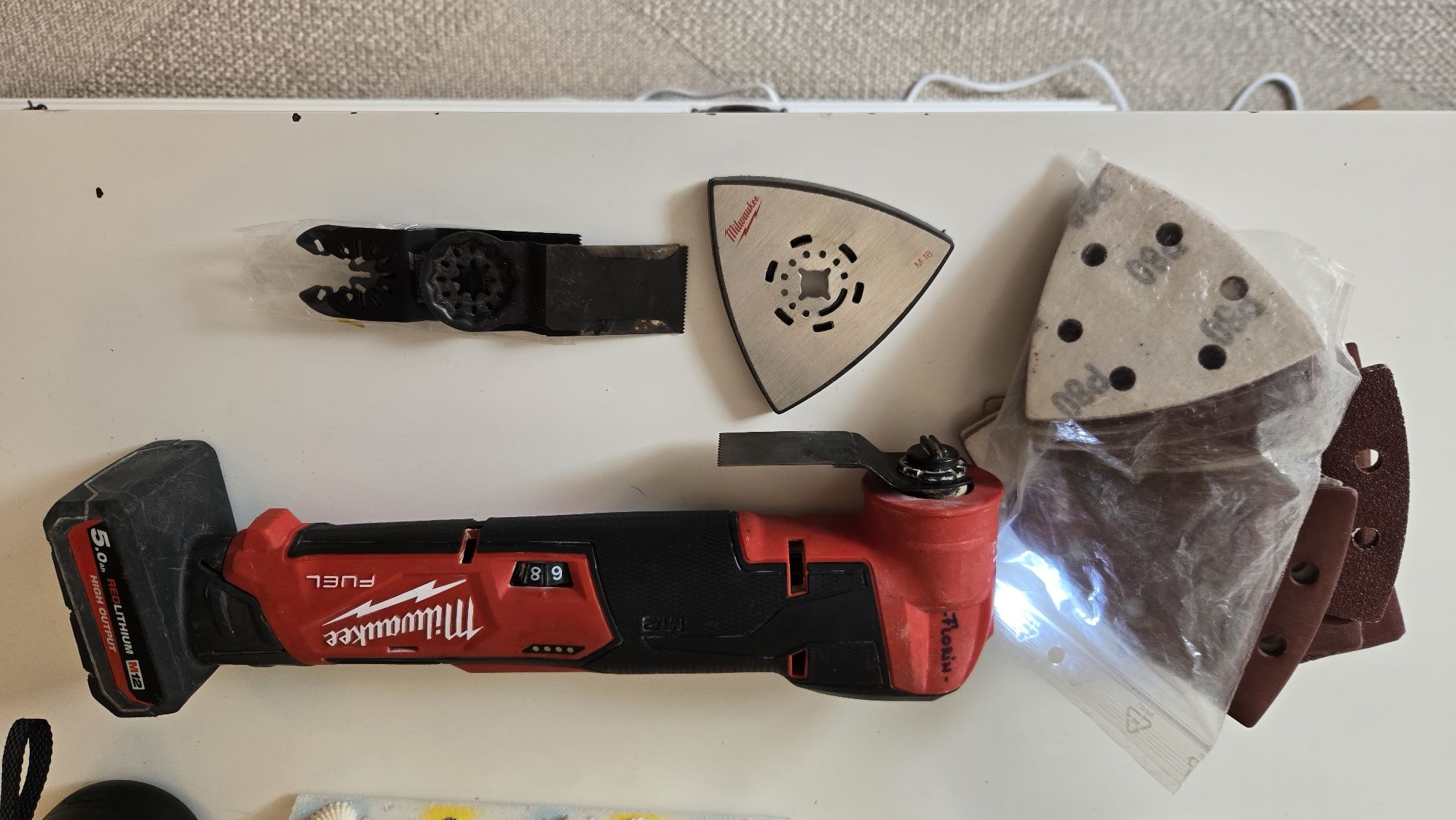 Milwaukee m12 multitool multifunctionala fara baterie, in garantie