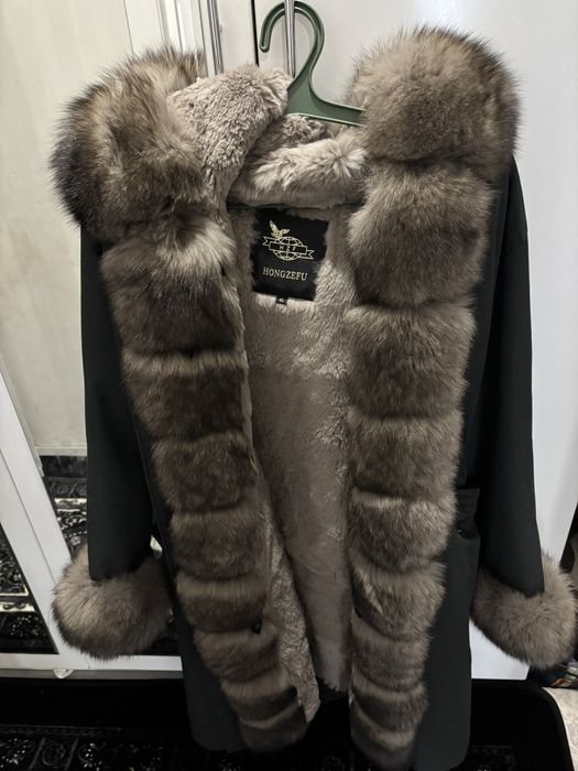 Парка зимняя женская, почти новый