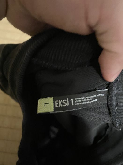 pantaloni eksi 1 ca si nou