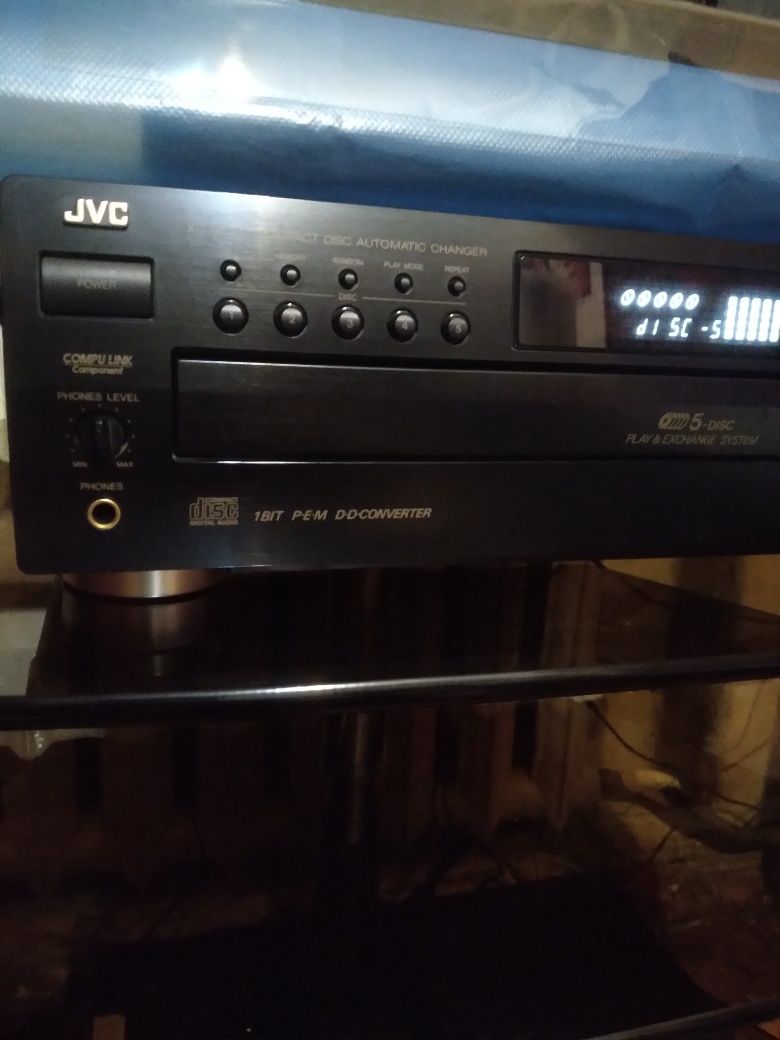 Муз.  комплект  JVC