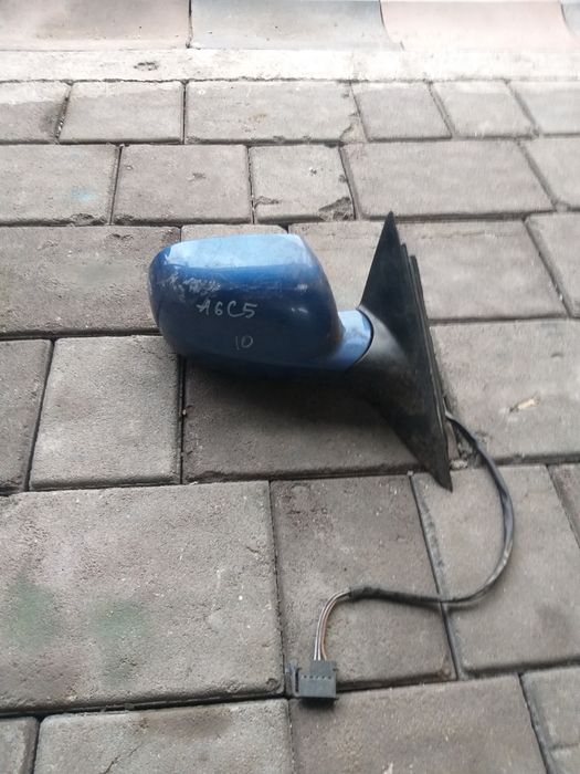 Зеркало правое Audi A6 C5 короткая левый руль