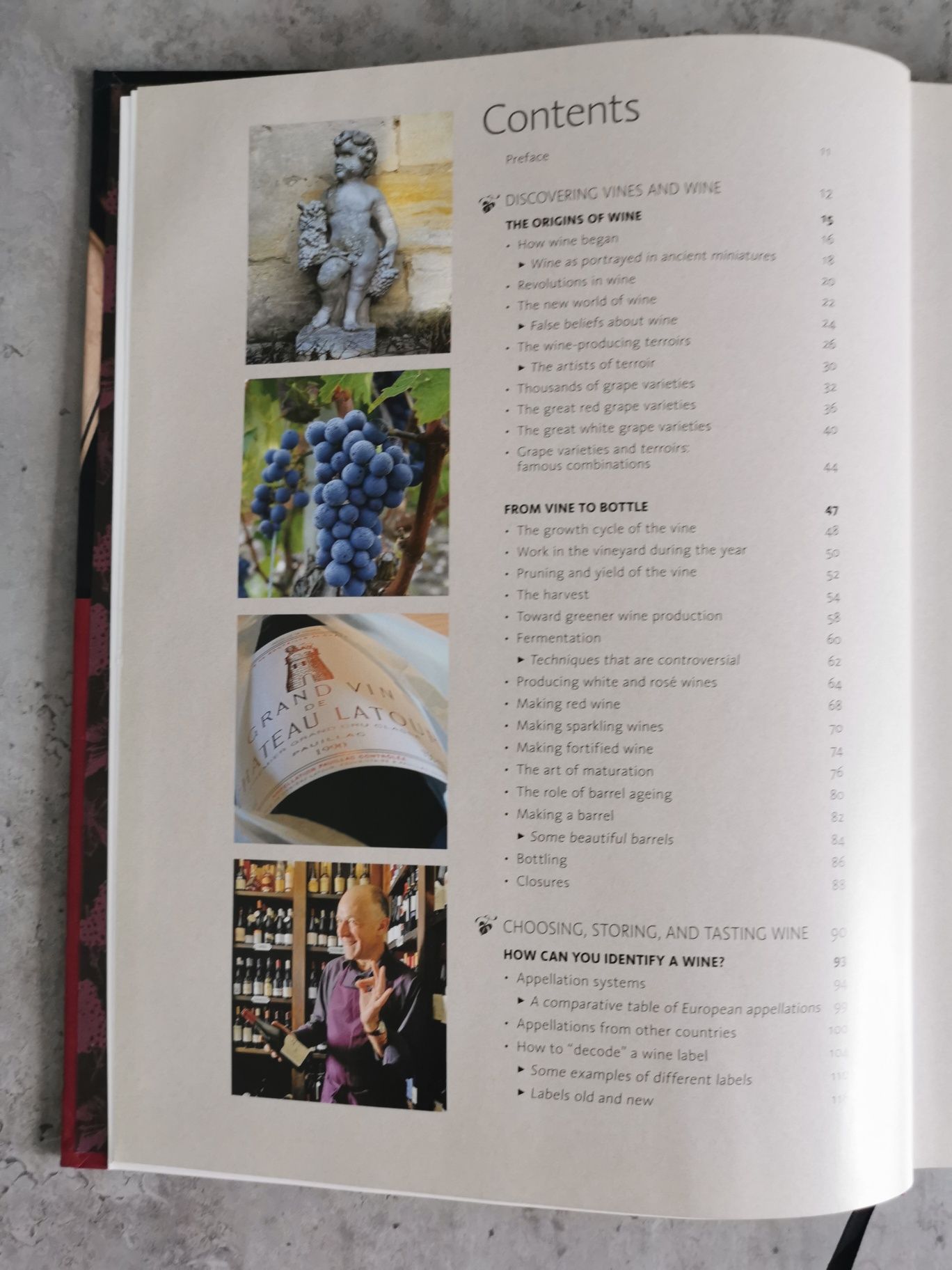 Книга за ценители на виното "Larousse Wine"