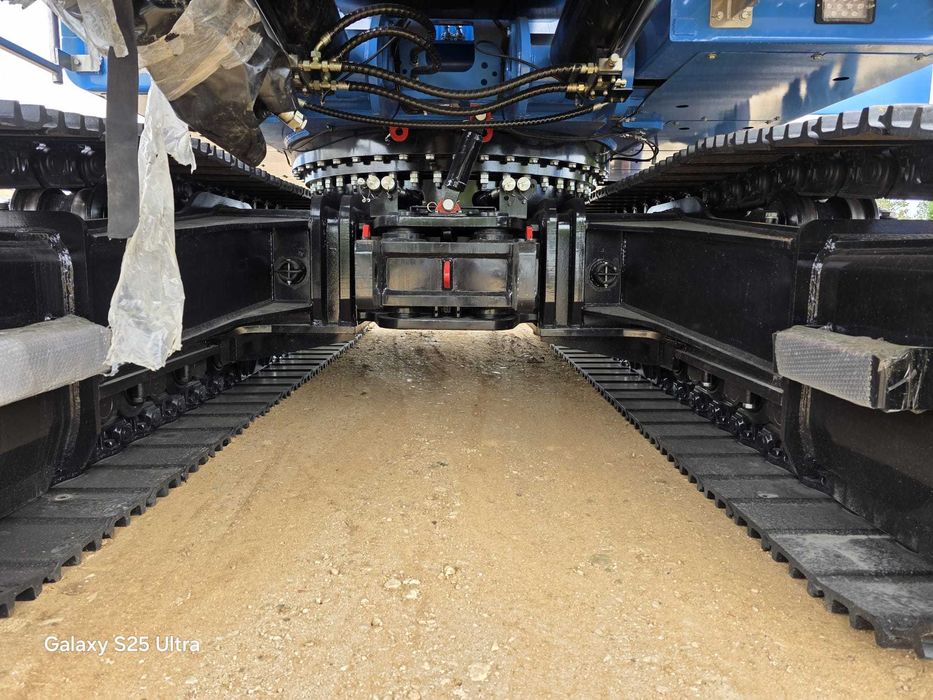 Masina de foraj vertical, XCMG XR240E , utilaj nou 2025