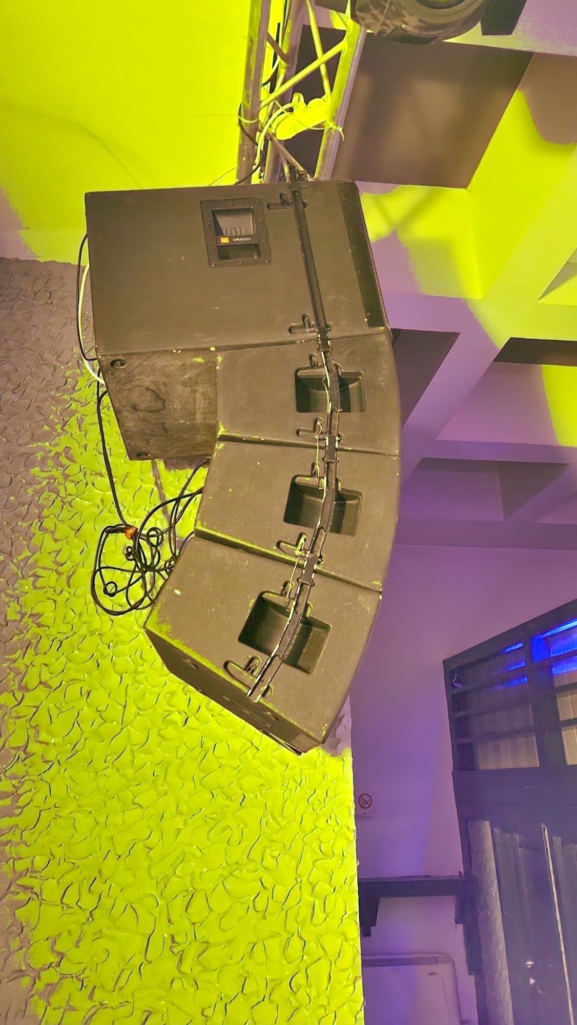 Sistem audio profesional line array jbl vrx 932 918 activ