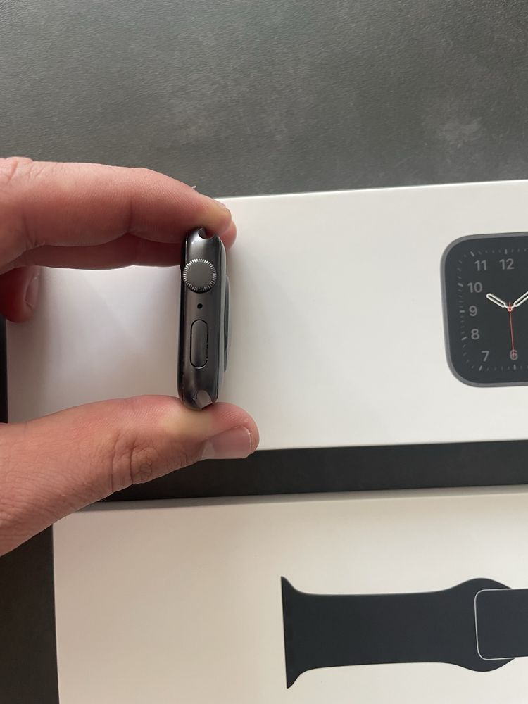 Apple watch SE 2020