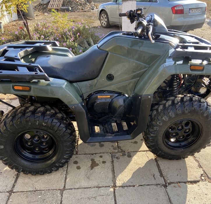 Vând ATV Arctic Cat 400 4x4