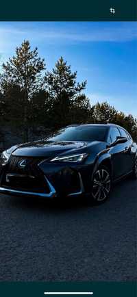 Продам Lexus UX 200