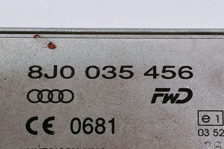 Amplificator  Modul Antena  8J0035456 Audi A5 8T seria