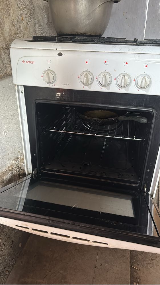 Продам б/у газплита