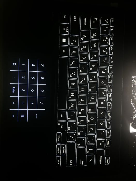 Asus Zenbook 14 OLED 2.8K (Core i5-1240P, 512GB)