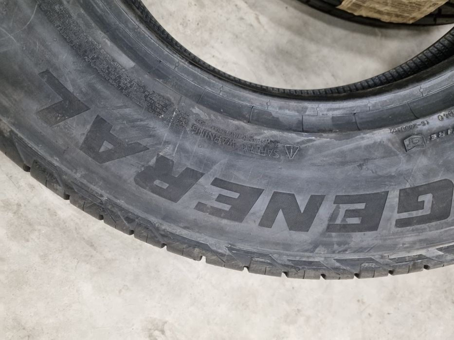 2 anvelope vara noi General 205 80 16