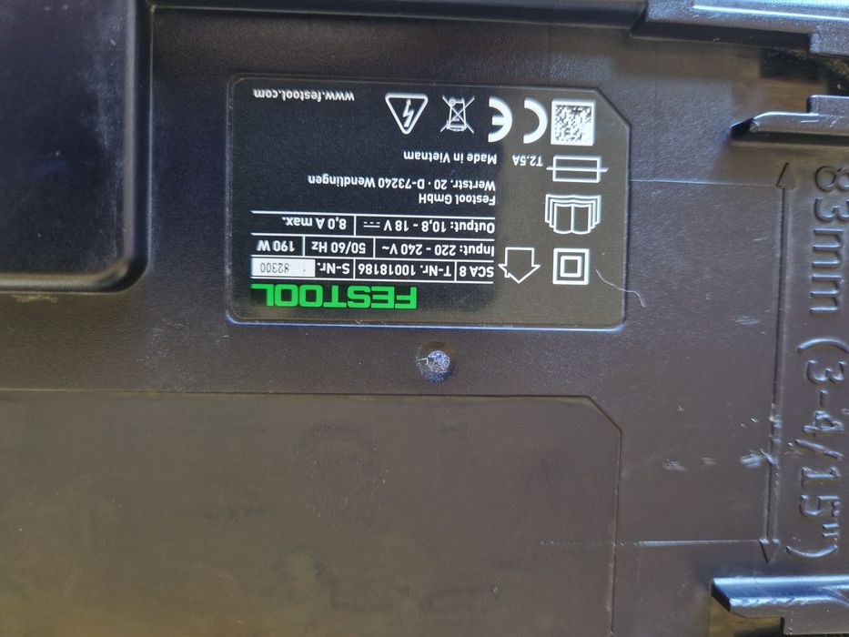 Festool SCA 8  - incarcator .