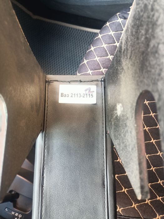 Продам подолокотники авто