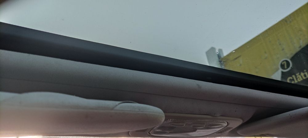 Se vinde mașină în state foarte buna