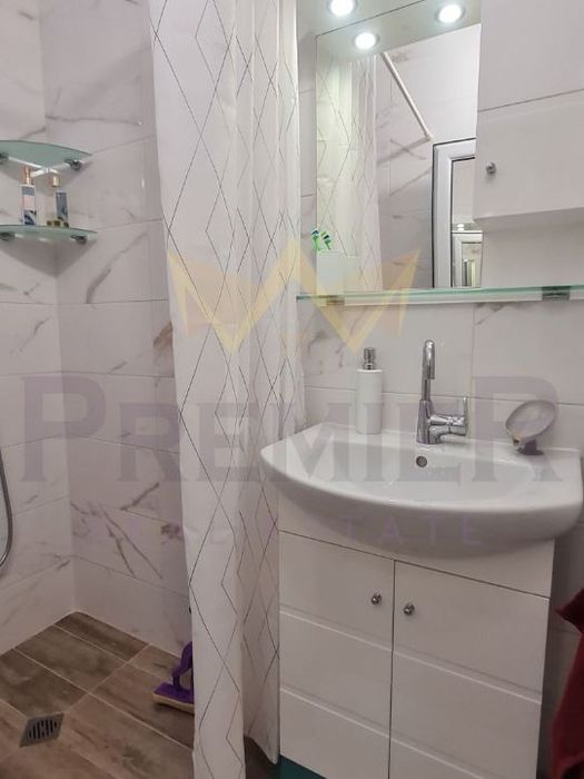 Дава се под наем Двустаен апартамент в Варна, Бриз - 70 кв.м за 612 € - Снимка #9