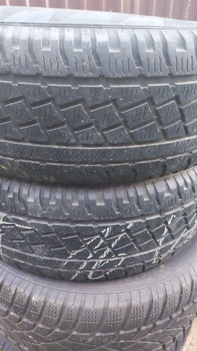 CAUCIUCURI IARNĂ * R14 / R15 / R16 / R17 / R18 / R20 *